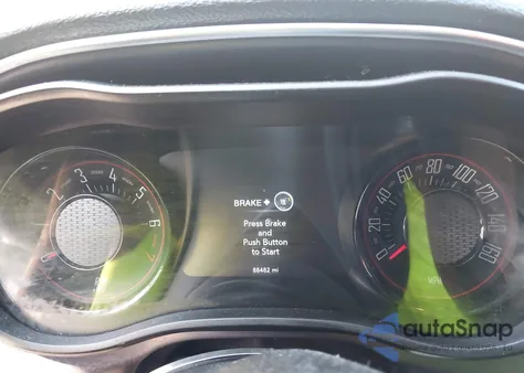 2017 Dodge Challenger Sxt z USA, uszkodzony, nr VIN 2C3CDZAG3HH519086